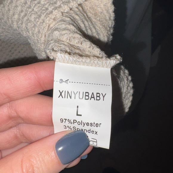 🌸5/$15 - Picture 3 of 4